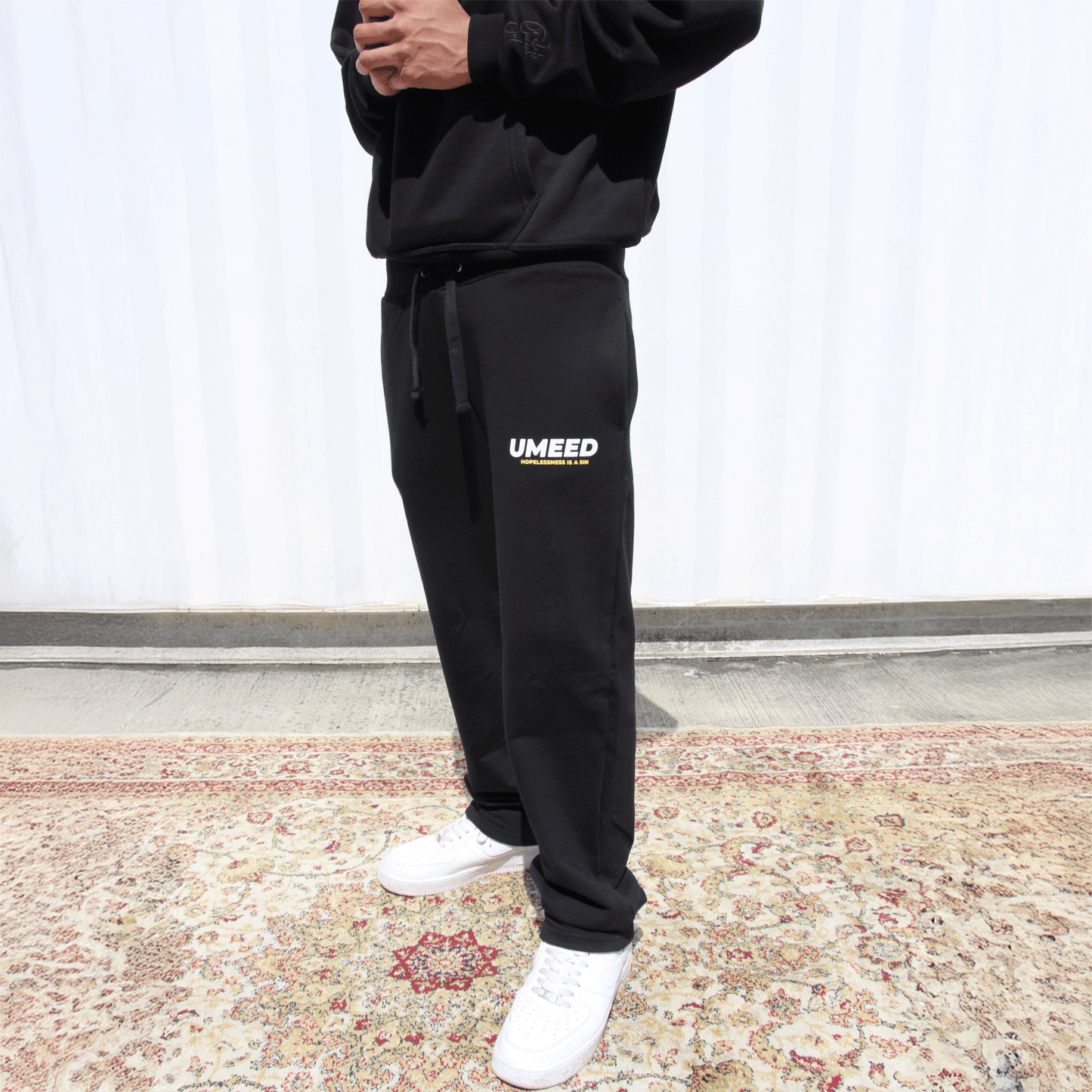 UMEED CORE: ESSENTIALS BLACK SWEATPANTS