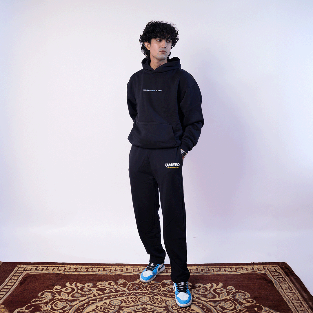 UMEED CORE: ESSENTIALS BLACK HOODIE